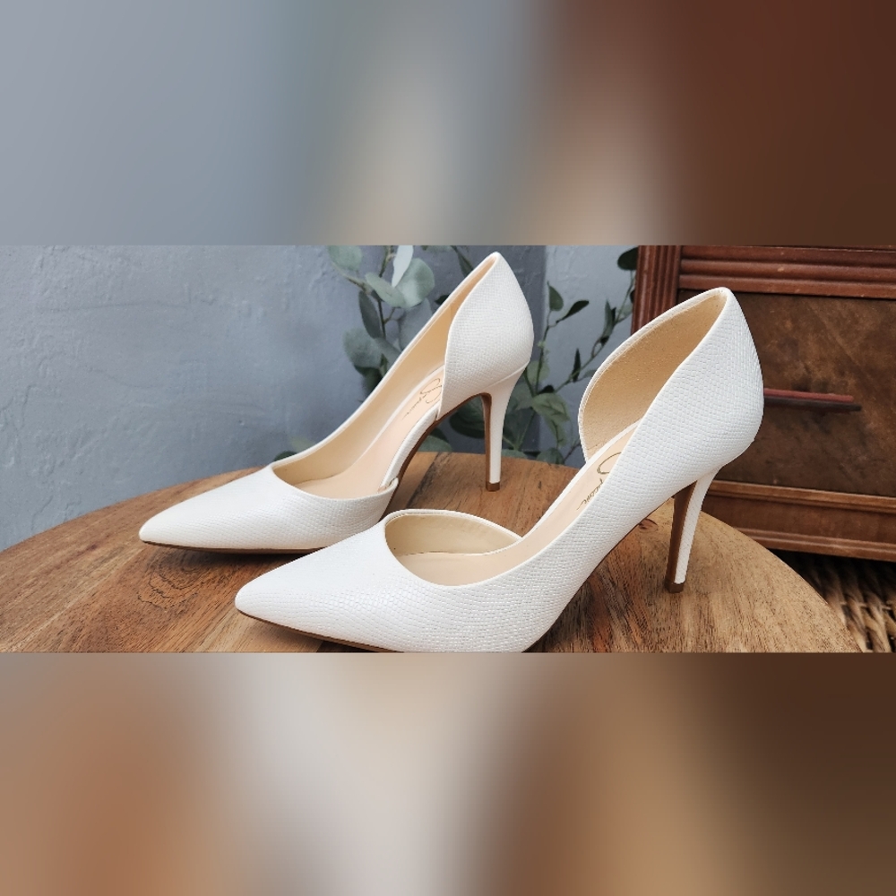 Jessica Simpson White Stiletto Heels